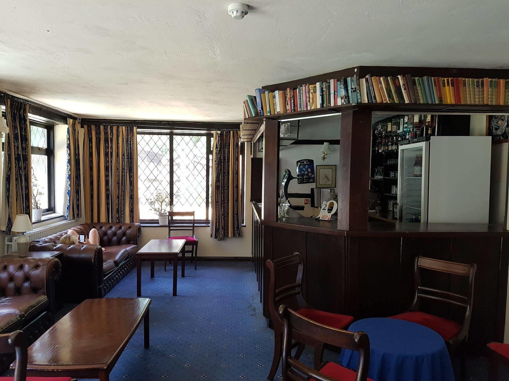 The Regency Hotel Copthorne  외부 사진